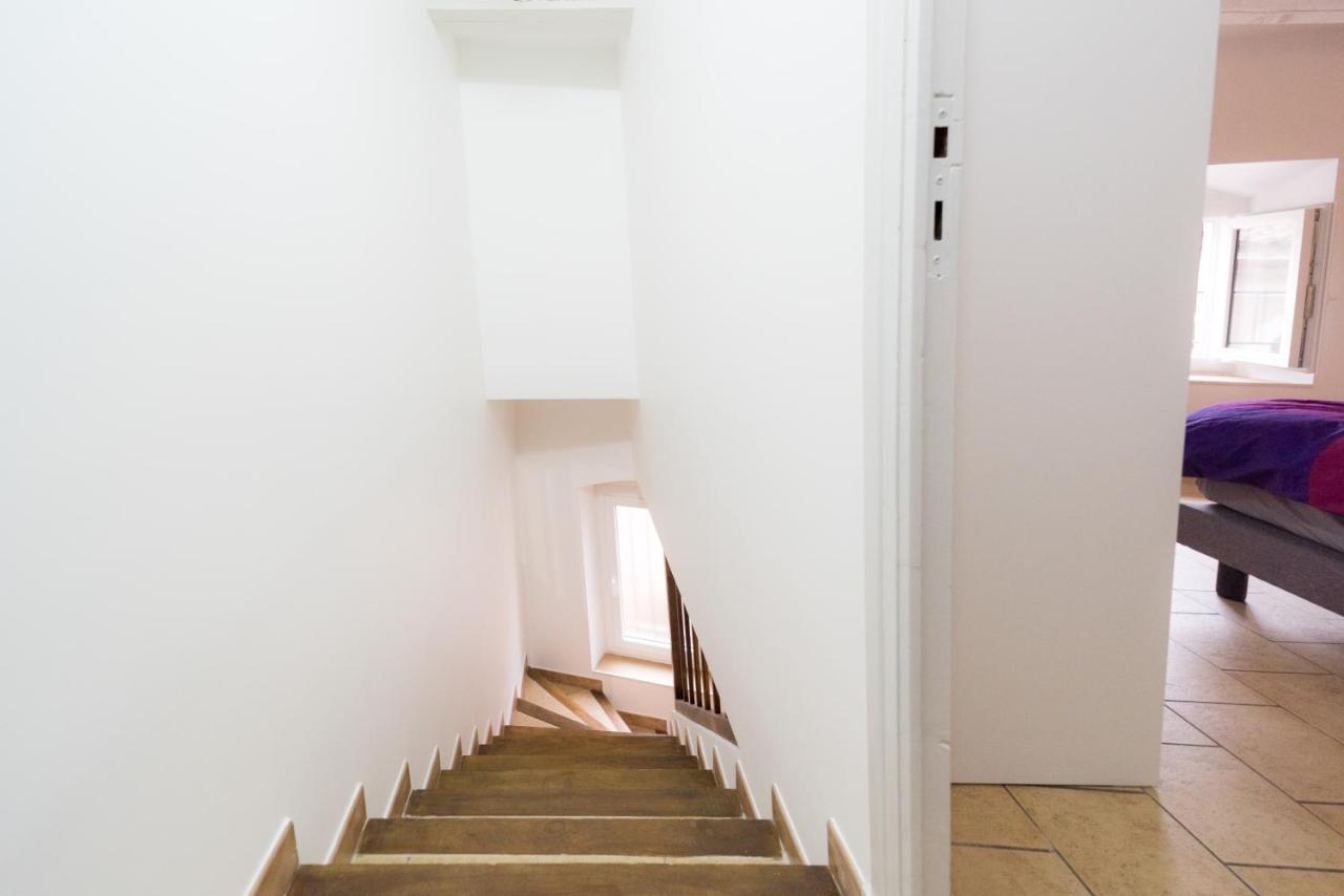 Appartamento Ravissant Triplex Et Duplex Au Centre De Pont St Esprit Esterno foto