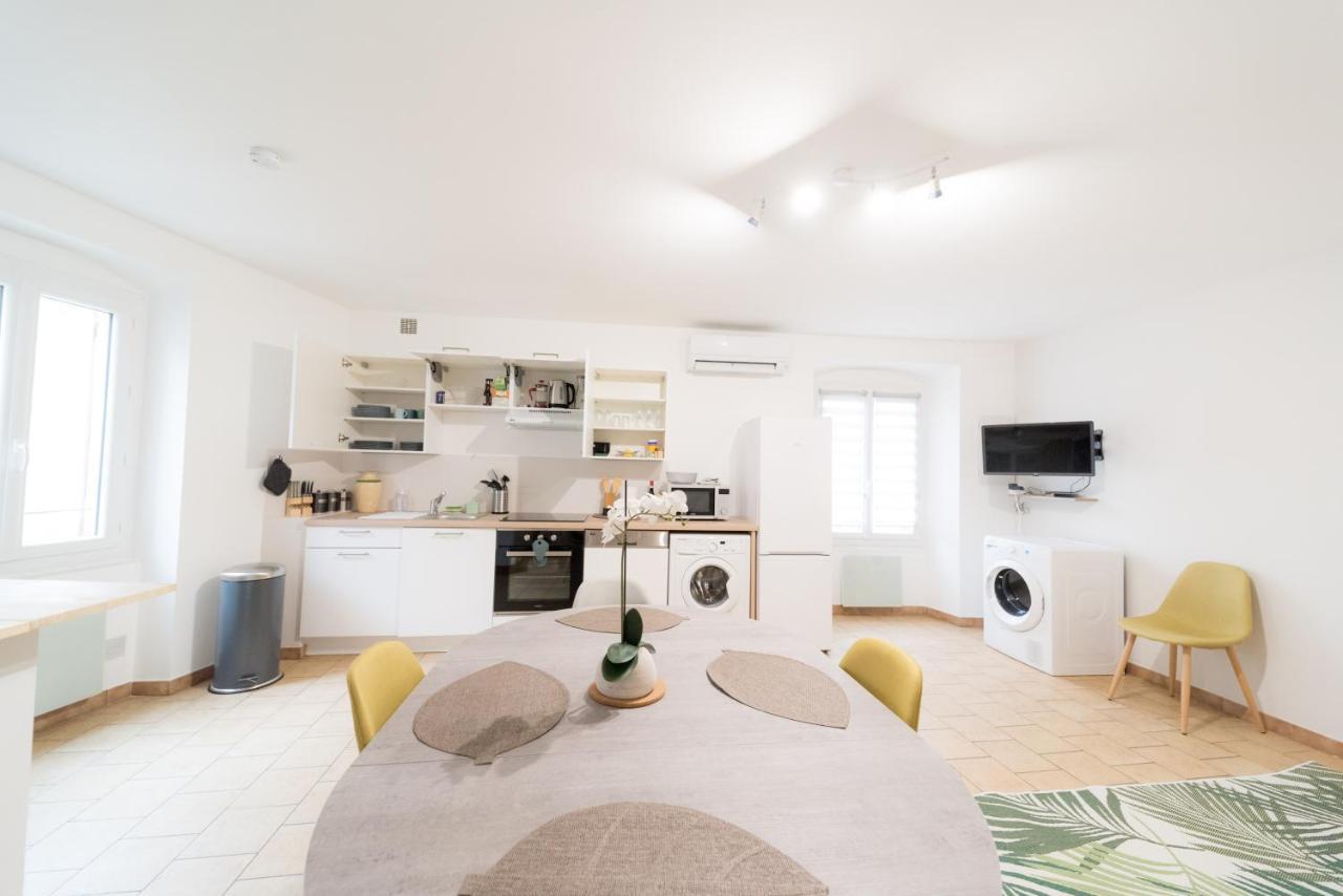 Appartamento Ravissant Triplex Et Duplex Au Centre De Pont St Esprit Esterno foto
