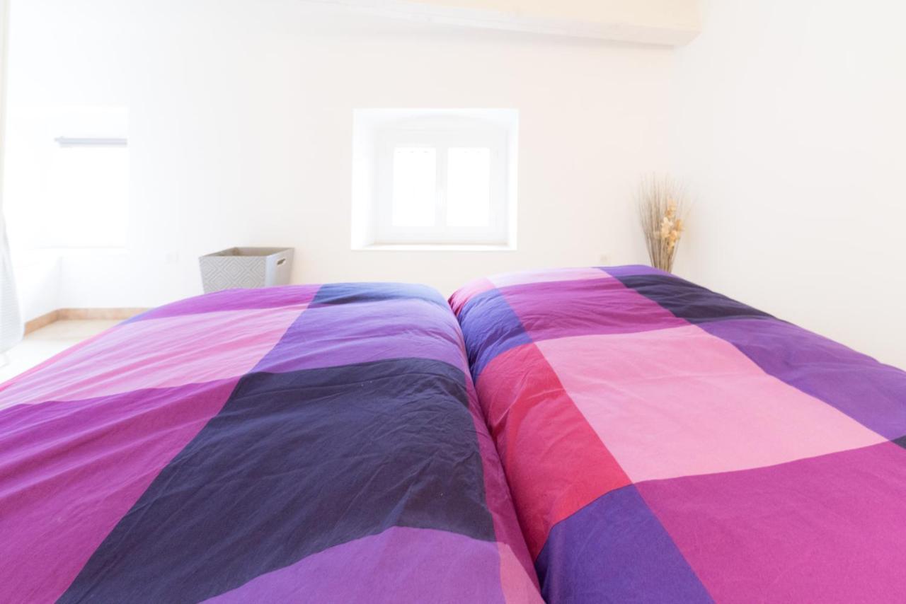 Appartamento Ravissant Triplex Et Duplex Au Centre De Pont St Esprit Esterno foto